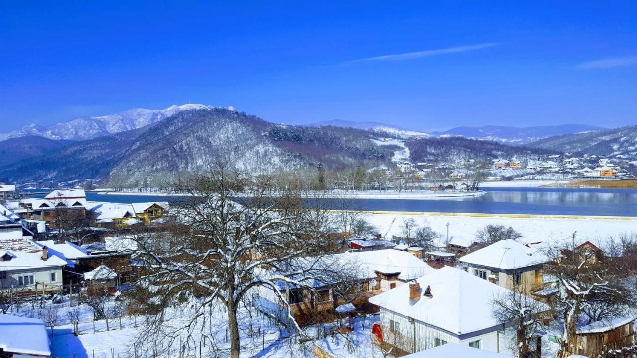 Apartament Belvedere Călimăneşti Εξωτερικό φωτογραφία